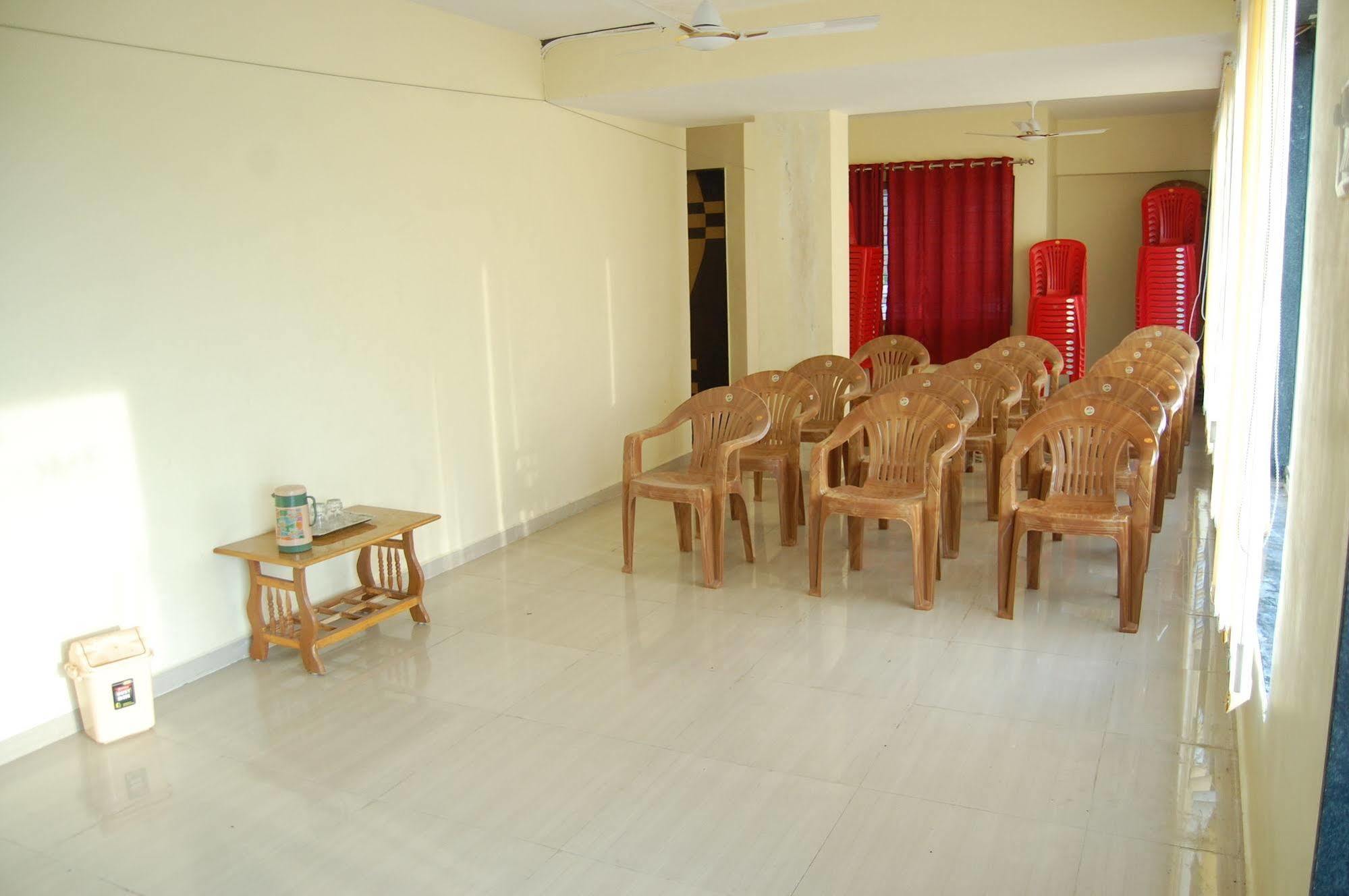 Hotel Sai Shraddha Shirdi Exterior foto